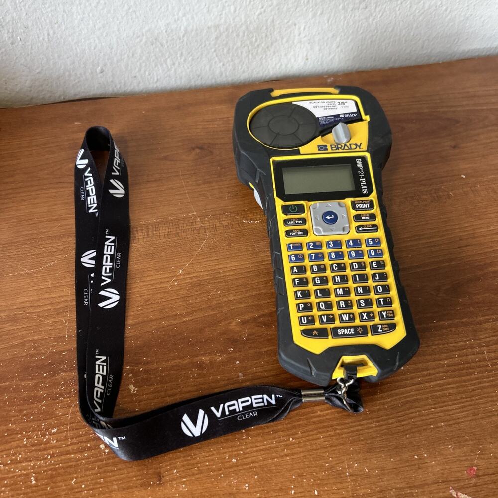Brady BMP 21-PLUS Handheld Portable Label Printer Black Yellow - No case